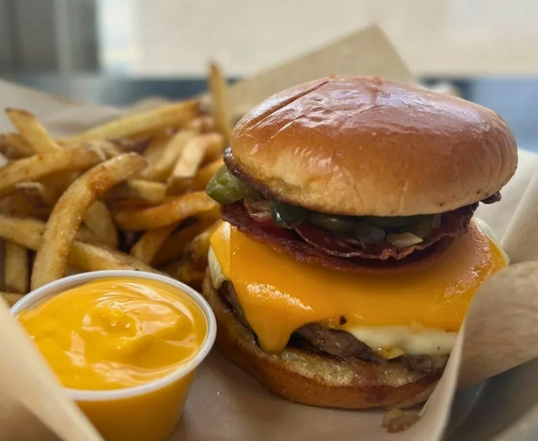 Skippy’s Burger Bar